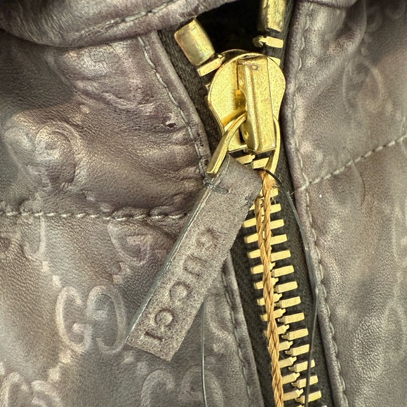 Gucci embossed GG leather jacket - Picture 5 of 16